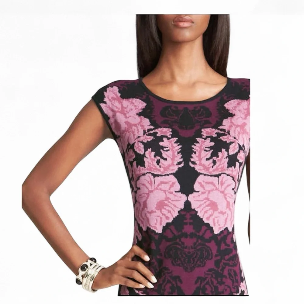 Ann Taylor Floral Jacquard Cap Sleeve Sweater Dress, Size Medium EUC - Picture 3 of 12